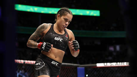 El presidente de la UFC afirma que Amanda Nunes "dejaría en coma" a Jake Paul y advierte al 'youtuber' de que "tiene suerte de que haya una pandemia"