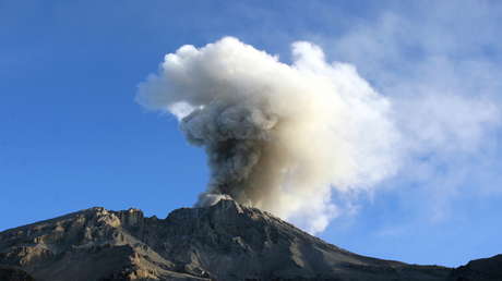 Por segundo día seguido se registra un lahar en el volcán más activo de Perú