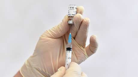 Putin ordena examinar la introducción de certificados para las personas que se vacunen contra el covid-19