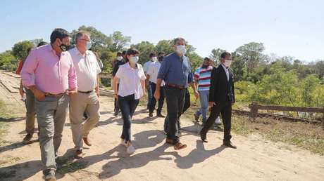 Dos provincias argentinas aplican el toque de queda por el aumento de contagios de covid-19