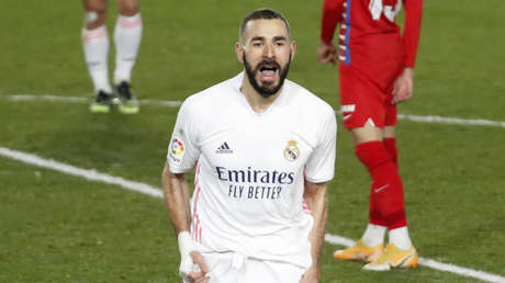 Benzema será juzgado por supuesta complicidad en un caso de chantaje a un ex compañero de selección