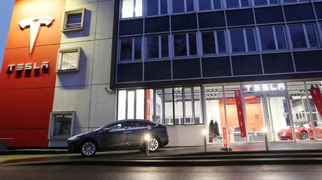 El valor de Tesla supera por primera vez los 800.000 millones de dólares en bolsa