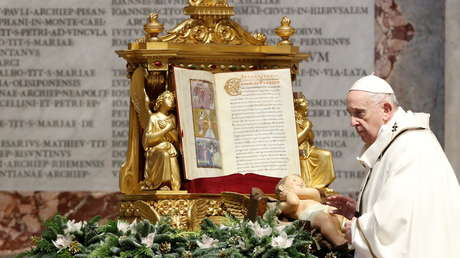 El papa Francisco insta a los estadounidenses a proteger los valores democráticos y a evitar la violencia