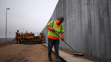 Primera aparición pública tras el asalto al Capitolio: Trump viajará el martes al muro fronterizo en Texas