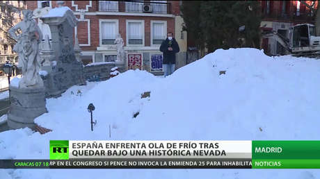 España enfrenta una ola de frío tras quedar bajo una nevada histórica
