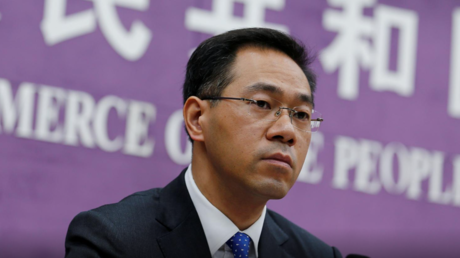 China protesta por "una mentira del siglo" fabricada por EE.UU. tras la prohibición de las importaciones de Sinkiang