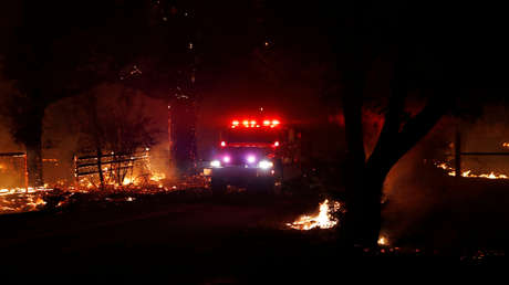 Una familia sin olfato por el coronavirus se salva de milagro de un voraz incendio en su casa