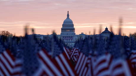 Biden anulará la orden de Trump de levantar las restricciones a los viajes internacionales y endurecerá la medida