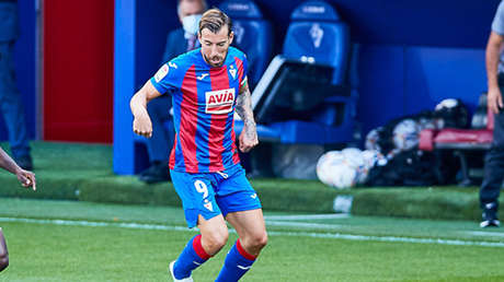 Condenan a 2 años de prisión a dos futbolistas españoles por grabar y difundir un video sexual