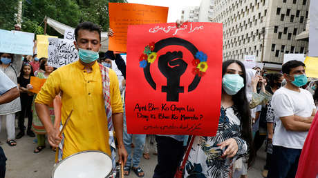 Una niña estuvo encadenada 5 meses en un corral de ganado tras ser secuestrada y obligada a casarse con un hombre de 45 años