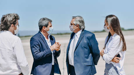 Alberto Fernández recorre las zonas afectadas por el sismo de 6,4 en la provincia argentina de San Juan