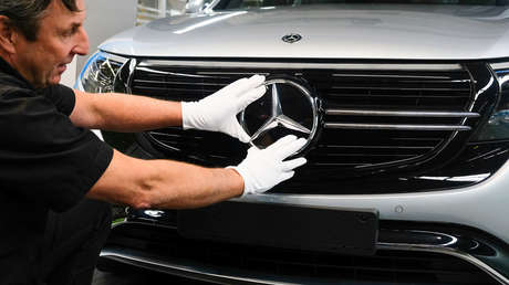 Deportivo, utilitario, eléctrico: Mercedes-Benz lanza un vehículo para competir con Tesla (VIDEO)