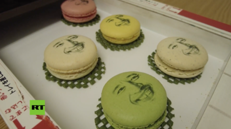 Venden en Japón 'rostros comestibles' para suavizar la tristeza por el confinamiento (VIDEO)