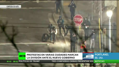 EE.UU.: Protestas en varias ciudades marcan la división ante el nuevo Gobierno