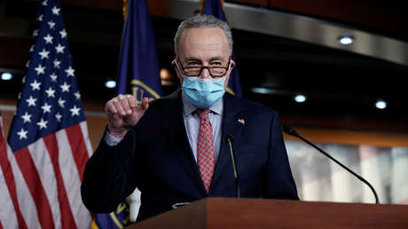 El senador Schumer proclama que Trump "incitó a la erección" contra EE.UU. (en lugar de "insurrección") y el error se hace viral en la Red