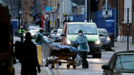 La OMS cree que la mayor mortalidad de la variante británica de covid-19 se debe a la sobrecarga hospitalaria