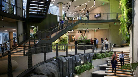 "Ansiosos por salvar vidas": Amazon abrirá en Seattle una clínica emergente de vacunación contra el covid-19