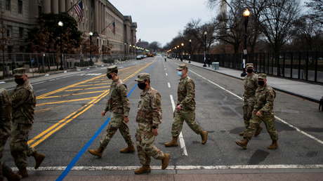 "Nos metieron como sardinas": Alrededor de 200 miembros de la Guardia Nacional dieron positivo por covid-19 tras la toma de posesión de Biden