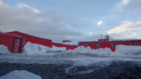 Un sismo de magnitud 7,1 activa alerta de tsunami cerca de bases antárticas chilenas