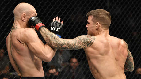Dustin Poirier noquea a Conor McGregor en el segundo asalto en la UFC 257 (VIDEO)