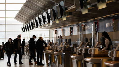 EE.UU. prohibirá la entrada de viajeros de la Unión Europea, Reino Unido, Brasil y Sudáfrica