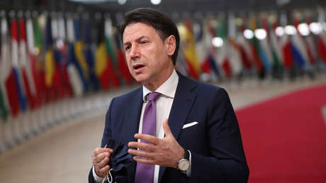 Dimite el primer ministro italiano Giuseppe Conte