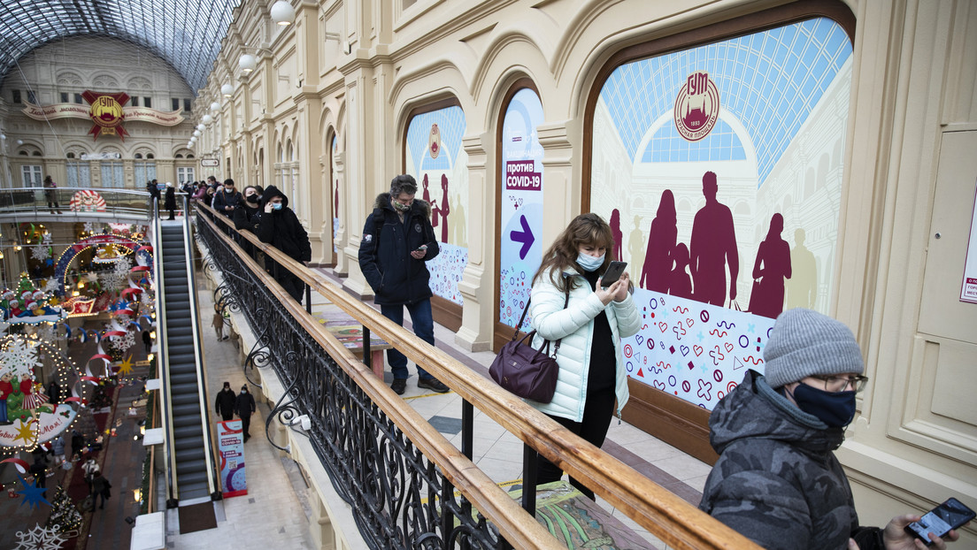 Eficacia de más del 91 % y sin efectos adversos graves: The Lancet publica los datos del ensayo de fase III de la vacuna rusa Sputnik V