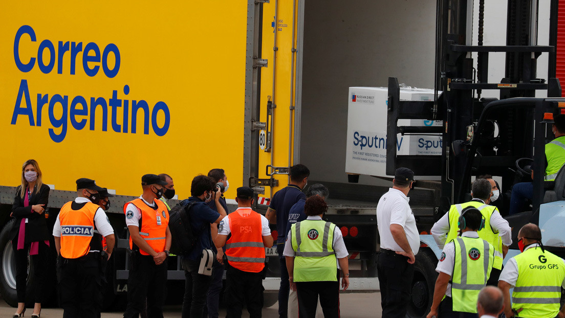 Las lecciones que deja la irresponsable campaña de desinformación sobre la Sputnik V en Argentina