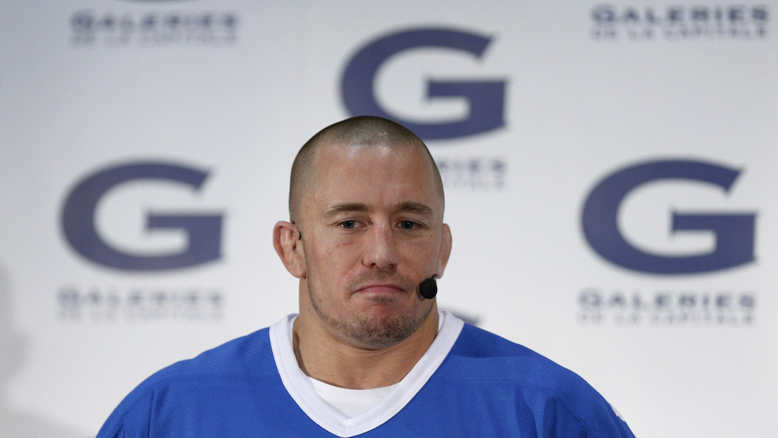 "¡No hay nada como salir de tu zona de confort para mejorar!": Un excampeón de la UFC se entrena en plena nevada (VIDEO)