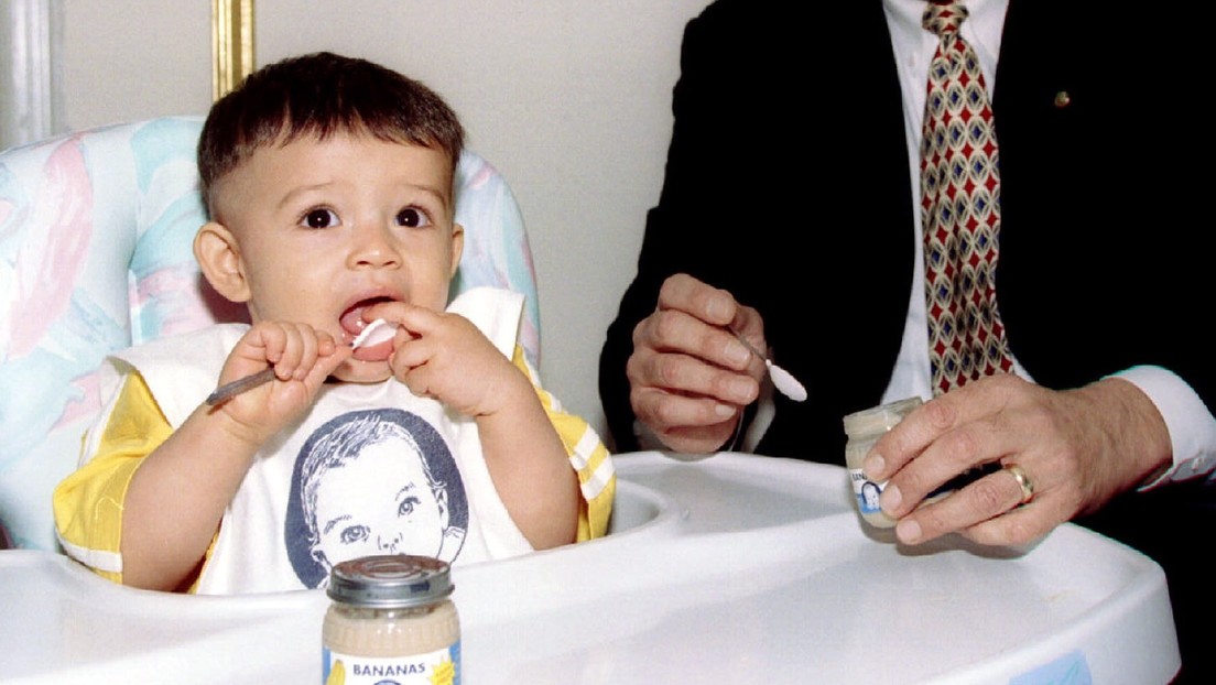 Informe advierte que algunos alimentos para bebés contienen "niveles peligrosos" de metales pesados tóxicos