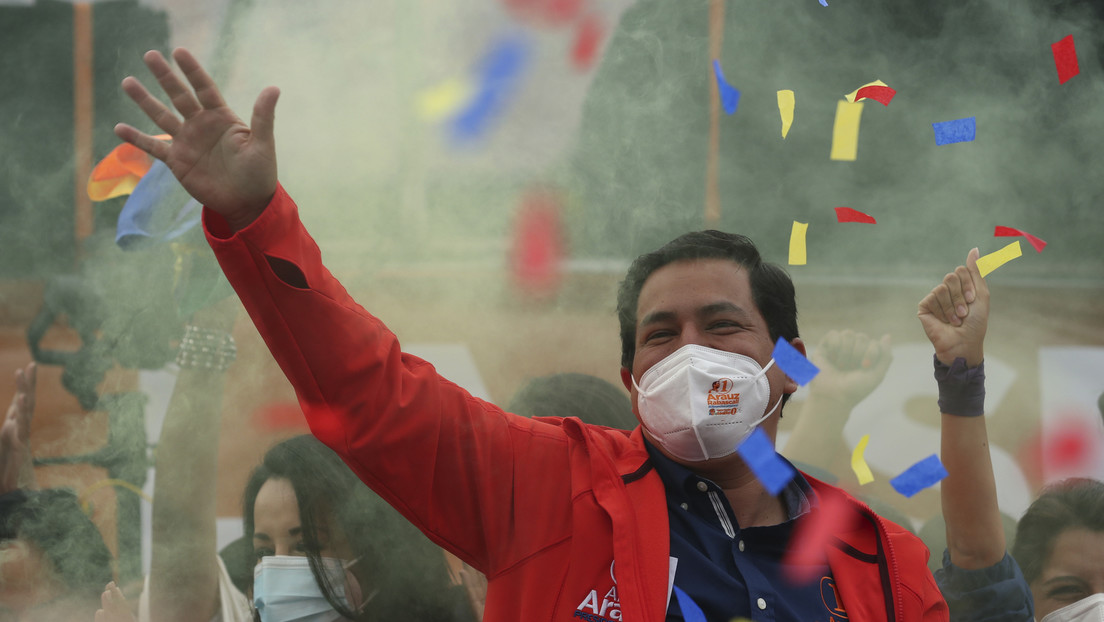 Andrés Arauz gana la primera vuelta en las presidenciales de Ecuador, mientras Lasso y Pérez se disputan voto a voto el paso a la segunda