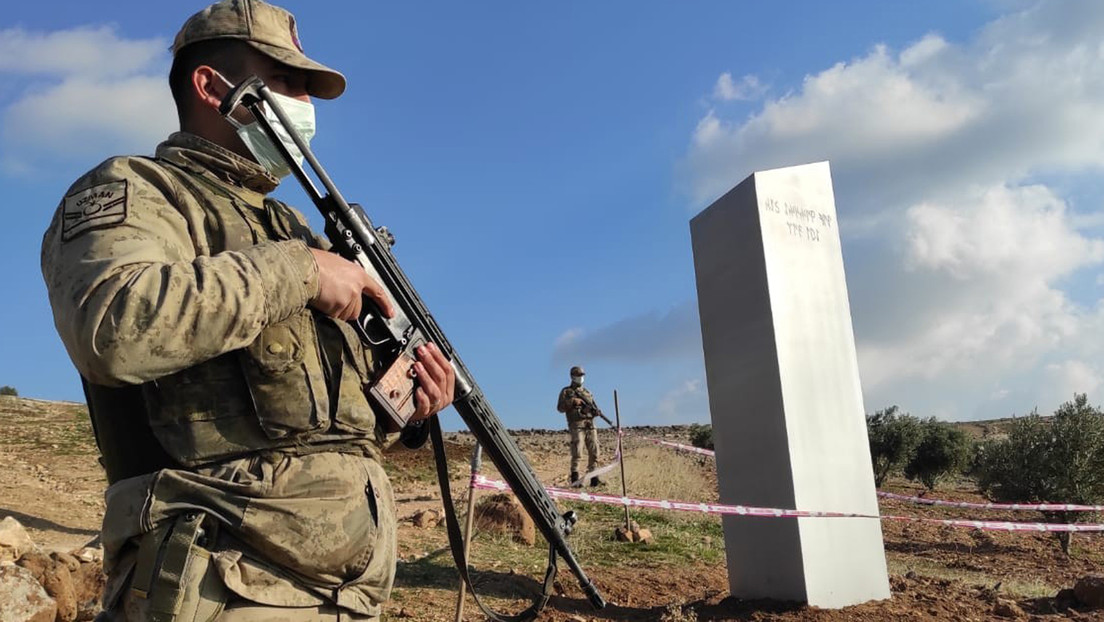 Desaparece el nuevo monolito metálico, a los pocos días de ser descubierto en Turquía cerca de un sitio declarado Patrimonio de la Humanidad