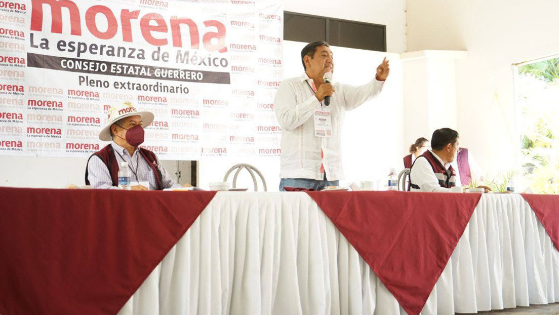 "No defienda a un violador": el reclamo de una víctima a López Obrador para impugnar la candidatura a gobernador de su presunto agresor