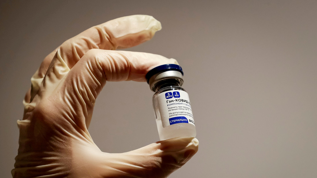 The Washington Post: diplomáticos estadounidenses solicitan vacunarse con la Sputnik V ante el limitado suministro de sus propios fármacos