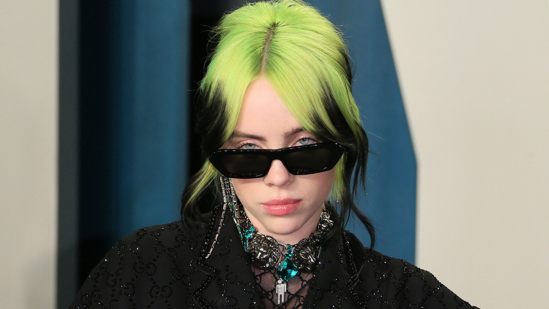 Billie Eilish confiesa sentir un miedo que le "hace querer saltar de un acantilado"