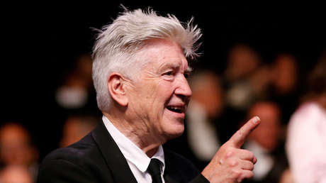 David Lynch intriga a sus seguidores con un gran "anuncio" y se hace viral en la Red