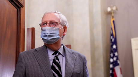 El líder republicano del Senado de EE.UU. califica de "cáncer" las teorías conspirativas que impulsa una congresista de su partido