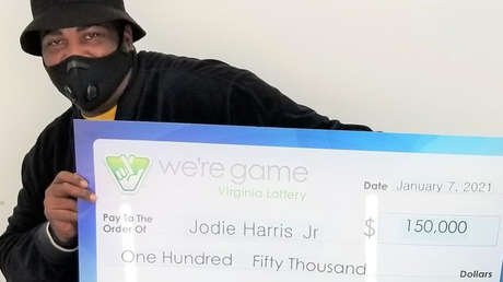 Gana 150.000 dólares en la lotería gracias a un sándwich