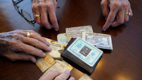 Un hombre pierde su billetera en la Antártida y la recupera 53 años después