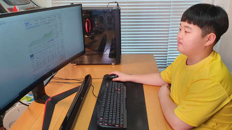 Un niño surcoreano de 12 años invierte en la bolsa como pasatiempo y logra una cuantiosa ganancia