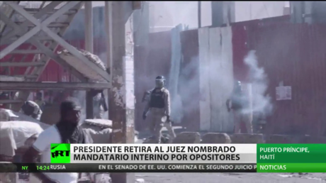 El presidente de Haití retira del cargo a un juez designado por opositores como mandatario en funciones
