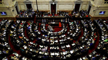 Argentina aprueba una ley que obliga a pasar por el Congreso cualquier acuerdo de financiamiento con organismos extranjeros