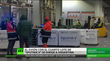El avión argentino con el cuarto lote de Sputnik V despega de Moscú