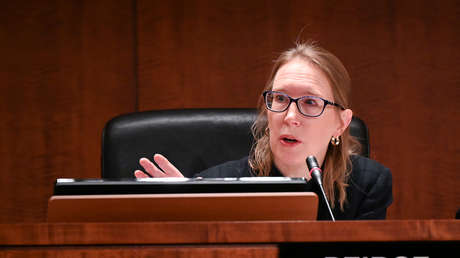 Se requiere con urgencia un régimen regulatorio de las criptomonedas, afirma experta de la Comisión de Bolsa y Valores de EE.UU.