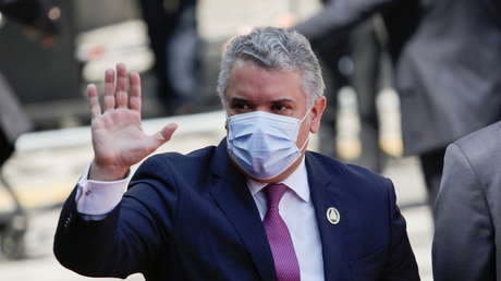 Duque anuncia que el primer cargamento con 50.000 dosis de la vacuna de Pfizer contra el covid-19 llega este lunes