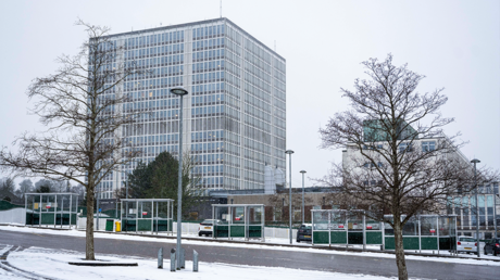 Una agencia gubernamental pide al personal su talla de la cintura para decidir si deben acudir a la oficina en plena pandemia