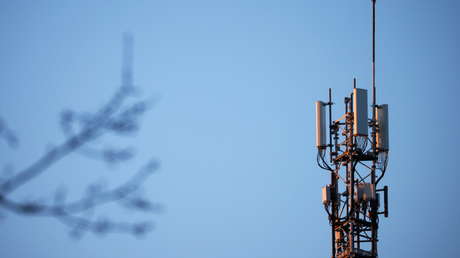 Francia pide que los teléfonos 5G sean apagados en los vuelos para que no interfieran con el instrumental del avión