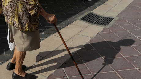 Una mujer de 94 años muere atropellada por el auto de su hija  mientras celebraba que fue vacunada contra el coronavirus