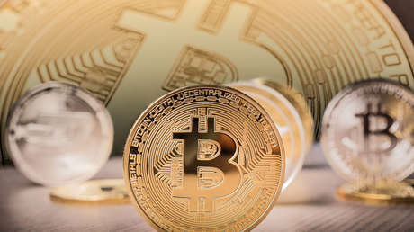 El bitcóin alcanza una capitalización de mercado de un billón de dólares tras firmar su valor récord