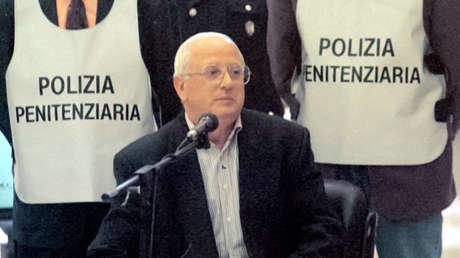 Muere Raffaele Cutolo, el legendario capo de la mafia napolitana que fundó la Nueva Camorra